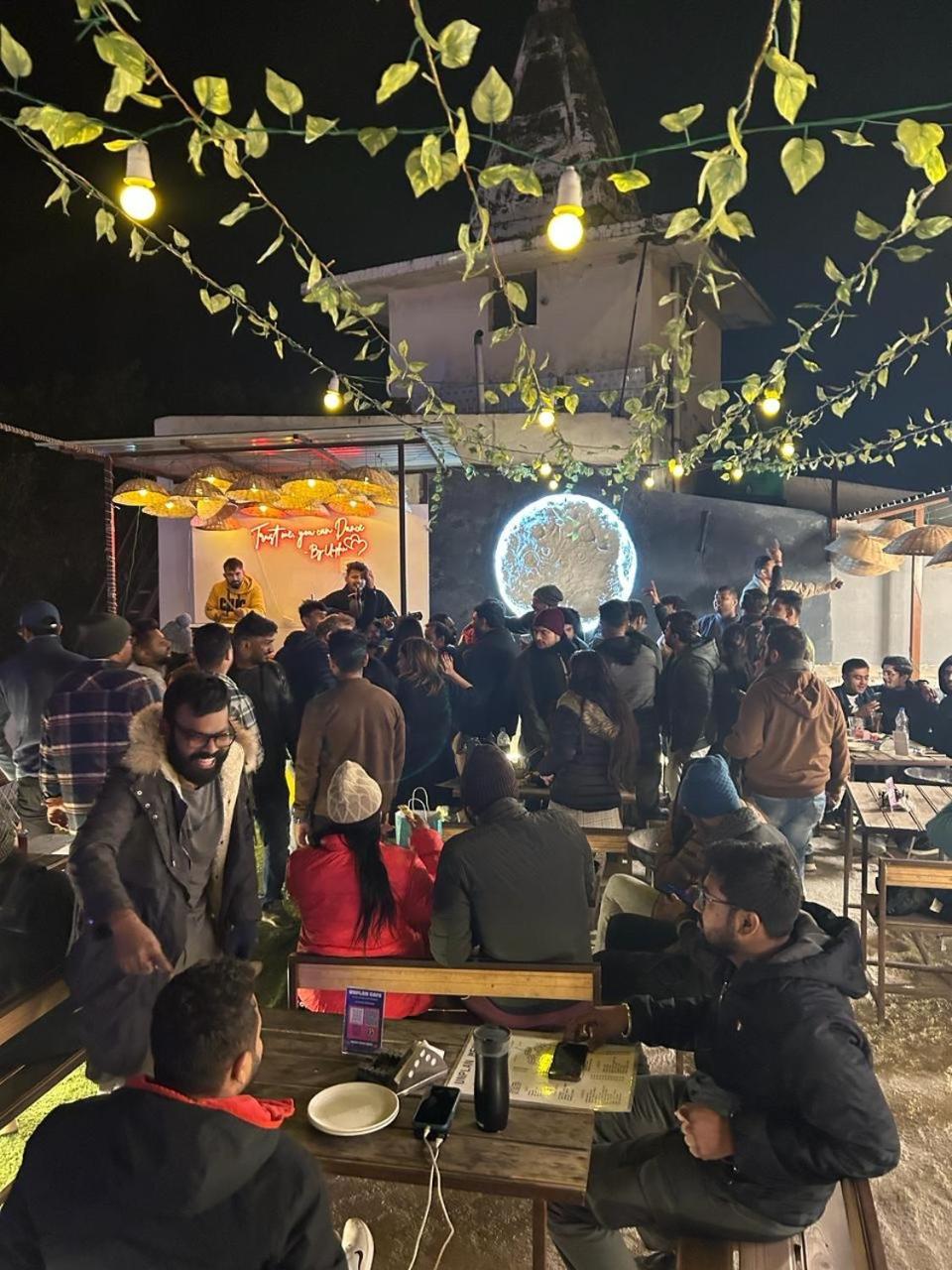 Unplan Hostel Rishīkesh Extérieur photo